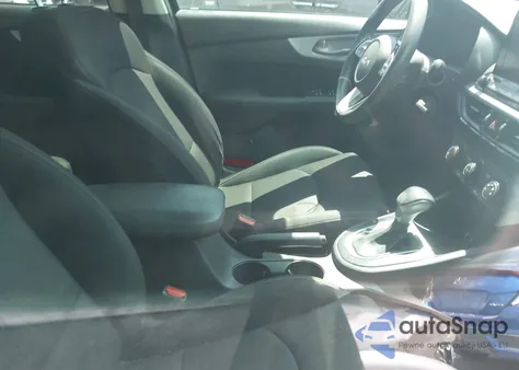 2022 Kia Forte Lxs из США, поврежденный, VIN 3KPF24AD5NE460878